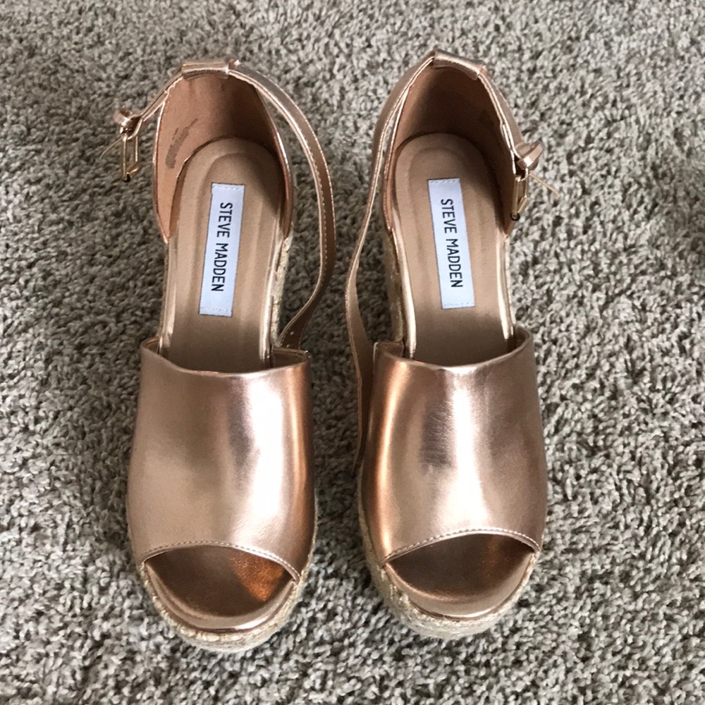Steve Madden Wedges